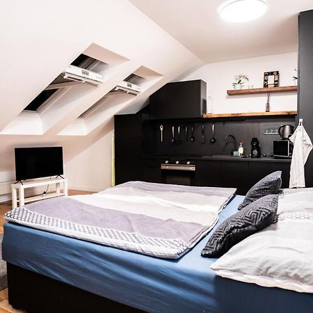 Exclusive Apartman Prague Jecna Appartement Buitenkant foto